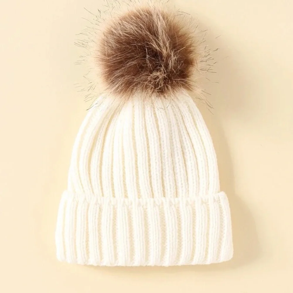 New Women’s Faux Fur Pom Cuffed Beanie